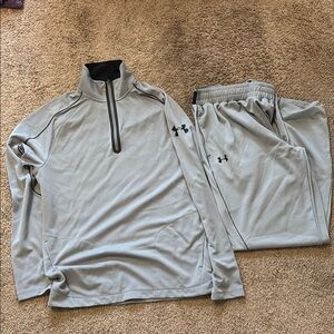 Under Armour Light Gray Athletic Set